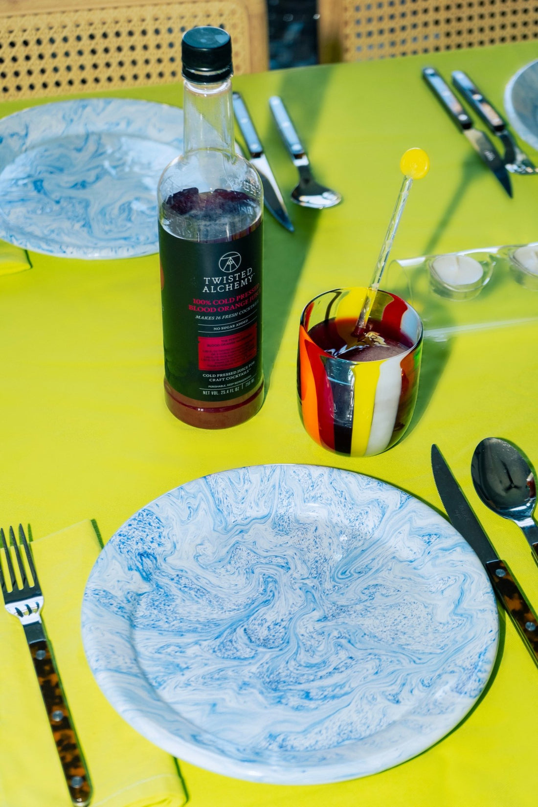 How to be an Hosting Extraordinaire this Holiday Season - Twisted Alchemy